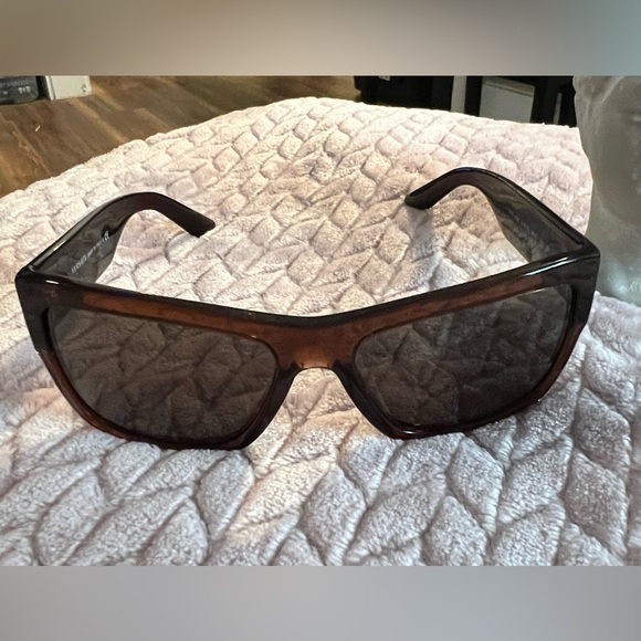 Authentic Versace Vintage Gold Tortoise #4280 Women's Sunglasses EUC - Picture 2 of 6